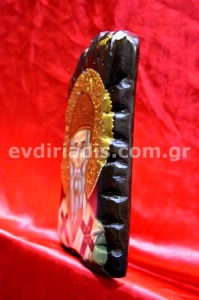 Άγιος Σπυρίδων Χειροποίητη Αγιογραφία  Σε Φυσικό Ξύλο Με Παλαιωμένο Στύλ Πελεκητό