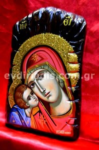 Παναγία Γλυκοφιλούσα Χειροποίητη Αγιογραφία  Σε Φυσικό Ξύλο Με Παλαιωμένο Στύλ Πελεκητό