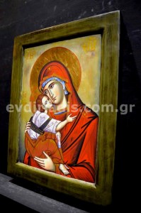 Παναγία Χειροποίητη Αγιογραφία Σε Φυσικό Ξύλο Με Κορνίζα Πατίνα
