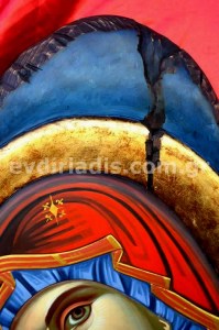 Παναγία Χειροποίητη Ξυλόγλυπτη Αγιογραφία Σε Οβάλ Ξύλο